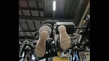 Ass At The Gym Sexy Cougar Cheeks