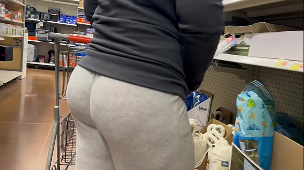 Huge Backside Wedgie At Walmart