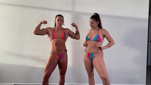 Lexa Stahl Vs Skylar - Topless Sit-on-face Tussling Match