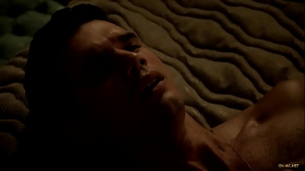 Elena Satine - Magic City: S01 E04 (2012)