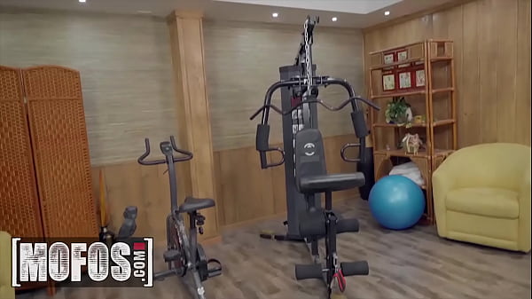 Lithe (Ember Snow) Gets Horny While Exercising And Blows (Alex Legends) Huge Dick Before Stuffing Her Pussy With It - Mofos