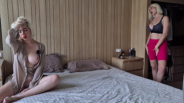 Caught Masturbating By Her Housemate – Hottie Watches & Joins For Passionate Orgasm Together. Spy Caught Her Masturbating – Ended Up Blowing Together Loudly