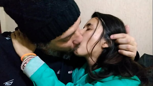 SENDO ESQUENTADA BEM GOSTOSO PELO BLUEZAO