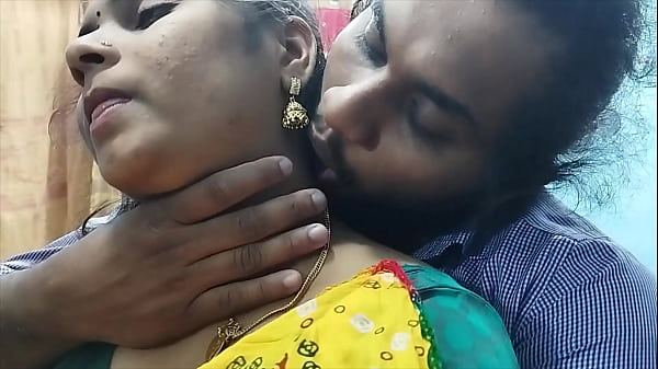 Desi Lovers Kiss Intense, Finger Dripping Cunt And Tongue It Powerful During Sexy Romance