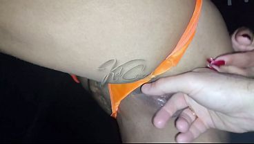 O Cara Fez Uma DP Com Os Dedos Em Mim Pelo