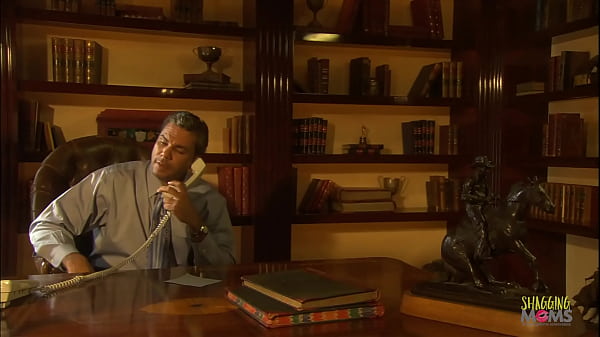 Fabulous MILF Tempts Her Chief Before Fucking With Him In The Office
