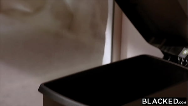 BLACKED BBC-hungry Vanna Gets Revenge On Betraying Boyfriend