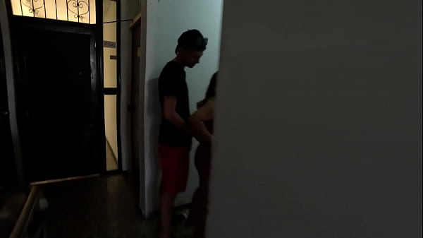 Pareja Colombiana Aceptaron Hacer Un Vídeo Por Dinero