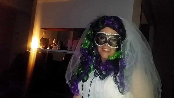 Soon To Be Bride Slurps Hubbys Best Guy Member The Night Before Wedding