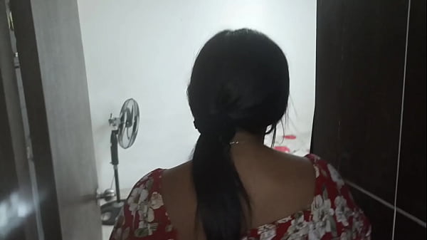 Mi Vecina Se Orina En Mi Baño Y Aparte Hecho Todo Mi Semen En Su Boca