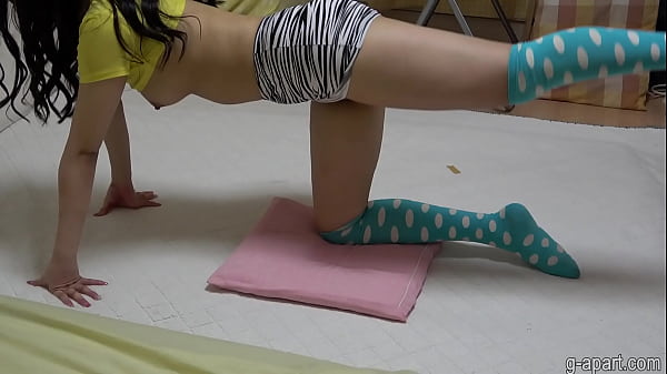 Japanese Girl Legs Gape Wide Open And Wedgie