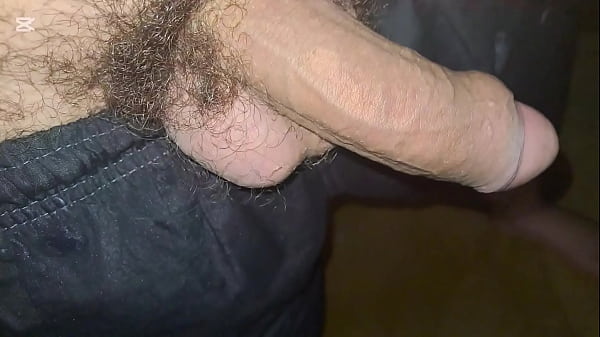 Batendo Punheta Até Ficar Duro 22cm Duro