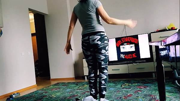 Amateur Striptease From Sexy Cougar InnessaKiss. Tempting Rump. Video Vlog # 2