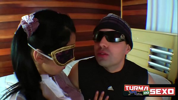 Ninfetinha Que Estava Com Sede! - - Frotinha Porn Star - -