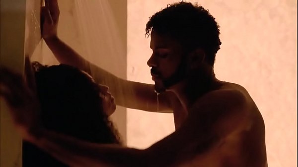 Celebrity Interracial 3some In The Shower - Superfly (2018)