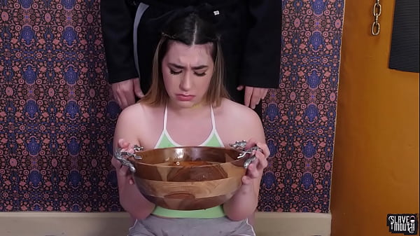 Piss Drinking Controlled BJ Skank