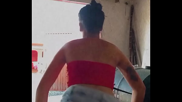 Fernanda Rebolando Gostozinho