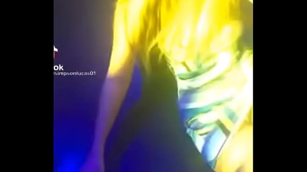 VARIOS VIDEOS BAILES HOT Y DESCUIDOS