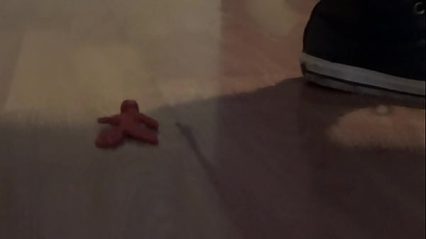 Giantess Clayman Stomp