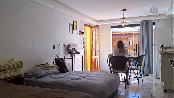 Mulher Casada Chupando Pau Muito Duro Do Amigo De Seu Marido Thigh. PT 1-4