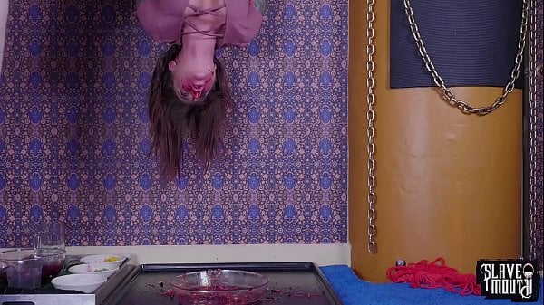 Twisted Human Smoothie Machine Gets Intense Facefucking