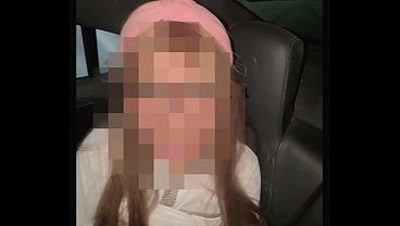 SEXO Publico En El CARRO! Se COGEN A COLEGIALA Chichona En El CARRO Con El UNIFORME Puesto Después De Pasar Por Ella A La ESCUELA!