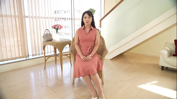 初撮り人妻ドキュメント　佐伯朱里　＜ダイジェスト付＞
