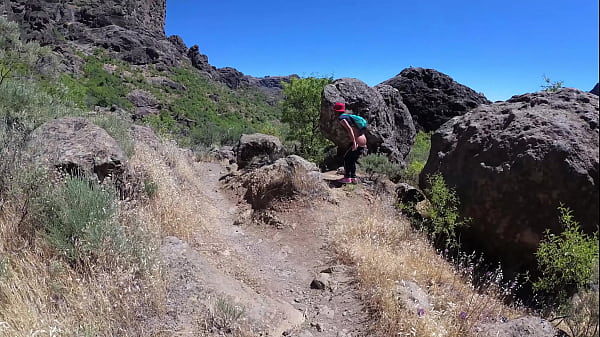 PISS PISS TRAVEL - Young Vixen Tourist Peeing In The Mountains Gran Canaria. Public Canarias