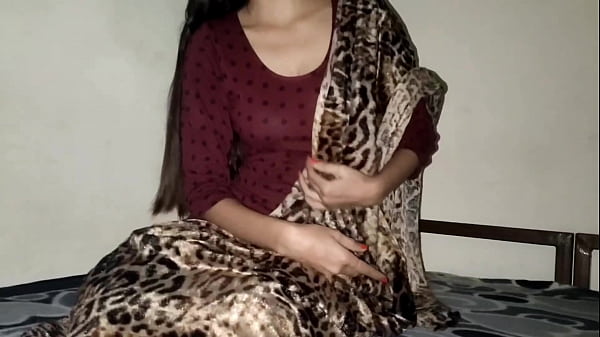 Saarabhabhi6 Padosi Aashiq Ne Jamkar Chudai Ki Genuine Hindi Talk (Scene Play) Desi Sultry Girl Indulge Kar Rahi He Padosi Ke Sth