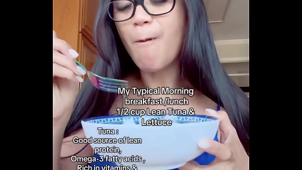 My Typical Morning Breakfast/lunch: 1/2 Cup Lean Tuna & LettuceGeorgia