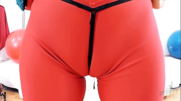 Large Cameltoe And Bubbly Booty Babe In Tight Red Spandex