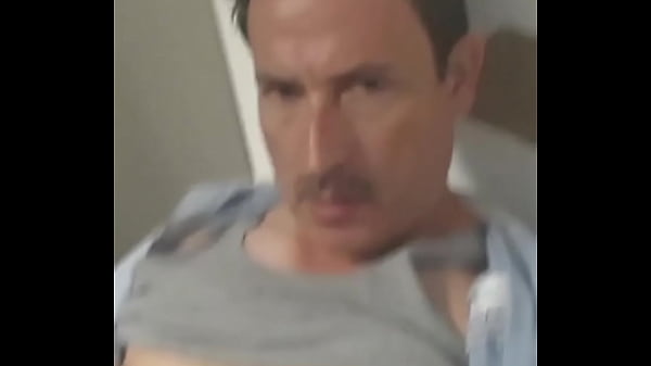 Masturbándome En Videochat Con Mí Amiga