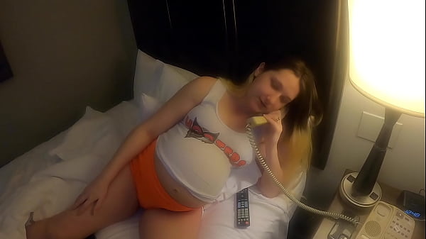 I'm A Cheating Pregnant Hotwife And About To Drill The TV Repairman