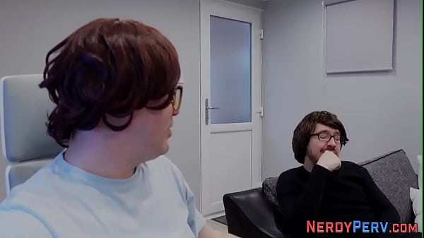 Yorkshire Nerds Spunk Spray Brit Girls Face