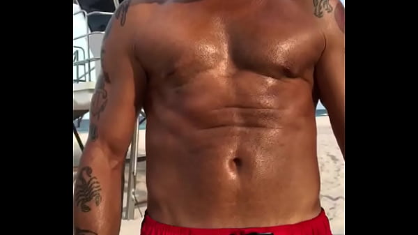 TAN BEACH FORM PORN STAR MAXXX LOADZ