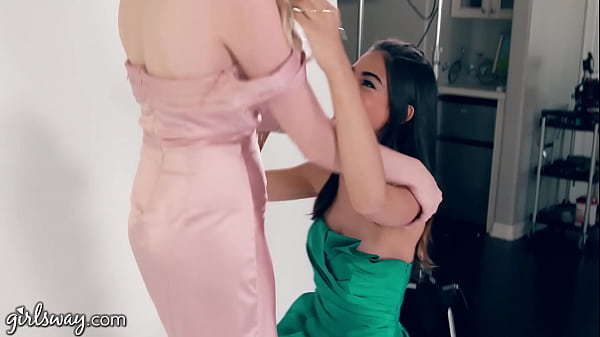 GIRLSWAY 18yo Prom Empresses Lexi Lore And Harmony Wonder Know How To Employ Their Teases