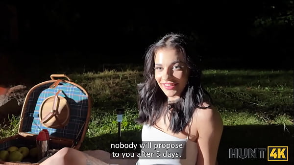 HUNT4K. She Worships To Gobble Stranger’s Boner And Trick On Her BF In Public