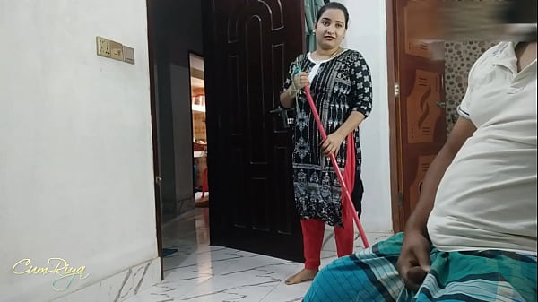 Showing Member On Unscripted Indian Cleaner