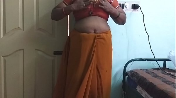 Desi Indian Frisky Tamil Telugu Kannada Malayalam Hindi Betraying Missus Wearing Saree Vanitha Showing Huge Tits And Clean-shaven Cunt Press Vigorous Knockers Press Nip Fondling