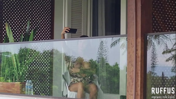 Espionando A Vizinha Vadia Se Masturbando Na Varanda