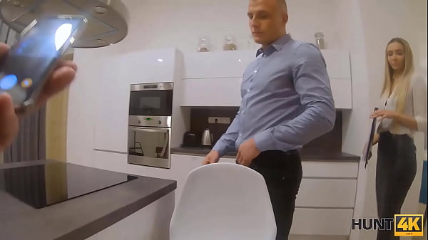 HUNT4K. Without Arguing With Client Homeowner Made Spouse Stretch Gams