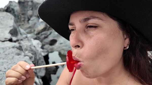 A Stepmother Practices Worshipping On A Candy On The Beach. Then Tests Her Skills On Her StepSon's Prick..