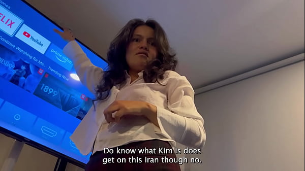 Mi Vecina Caliente Quiere Reparar Mi Televisor!!