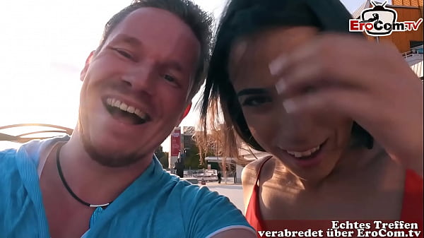 Normaler Deutscher User Mann Trifft Brünetten Spanischen Pornostar Coed Und Sie Erlaubt Das Er Sie Fickt
