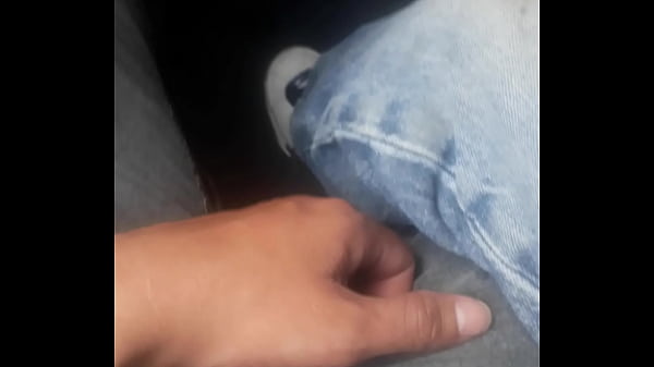 Me Agarra La Verga En El Bus