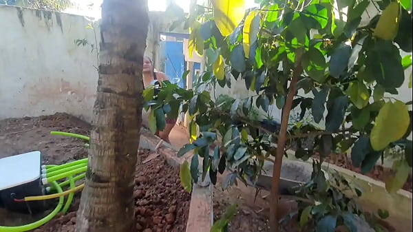 Pornostars Construindo Uma Piscina . Pitbull Porn - Fada Mel - Paty Bumbum - El Toro De Oro