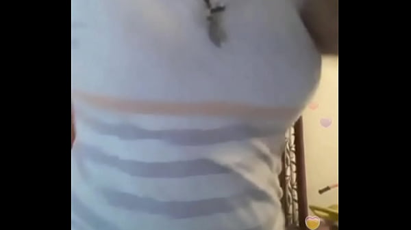 Scorching Desi Indian Bhabi Wobbling Her Sexi Ass &melons On Bigo Live...4