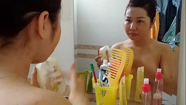 Em Tram 18 Tuoi Hau Giang Bi Lo Clip Tran Truong 5
