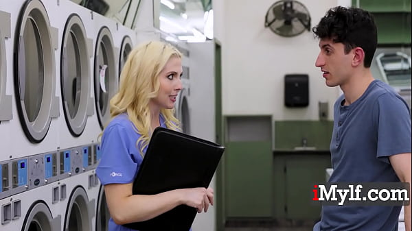 Tagged Doll Duo At Laundromat - Eva Nyx, Christie Stevens