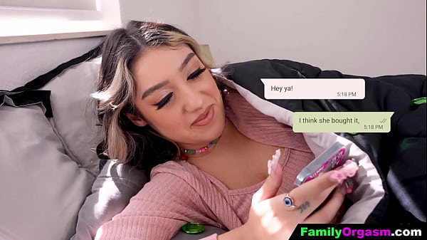FamilyOrgasm - A Morning Present To Step Papa To Never Refuse